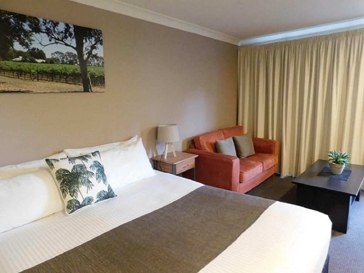 Alexander Cameron Suites Penola Ngoại thất bức ảnh