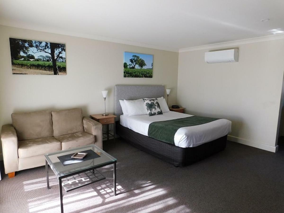 Alexander Cameron Suites Penola Ngoại thất bức ảnh