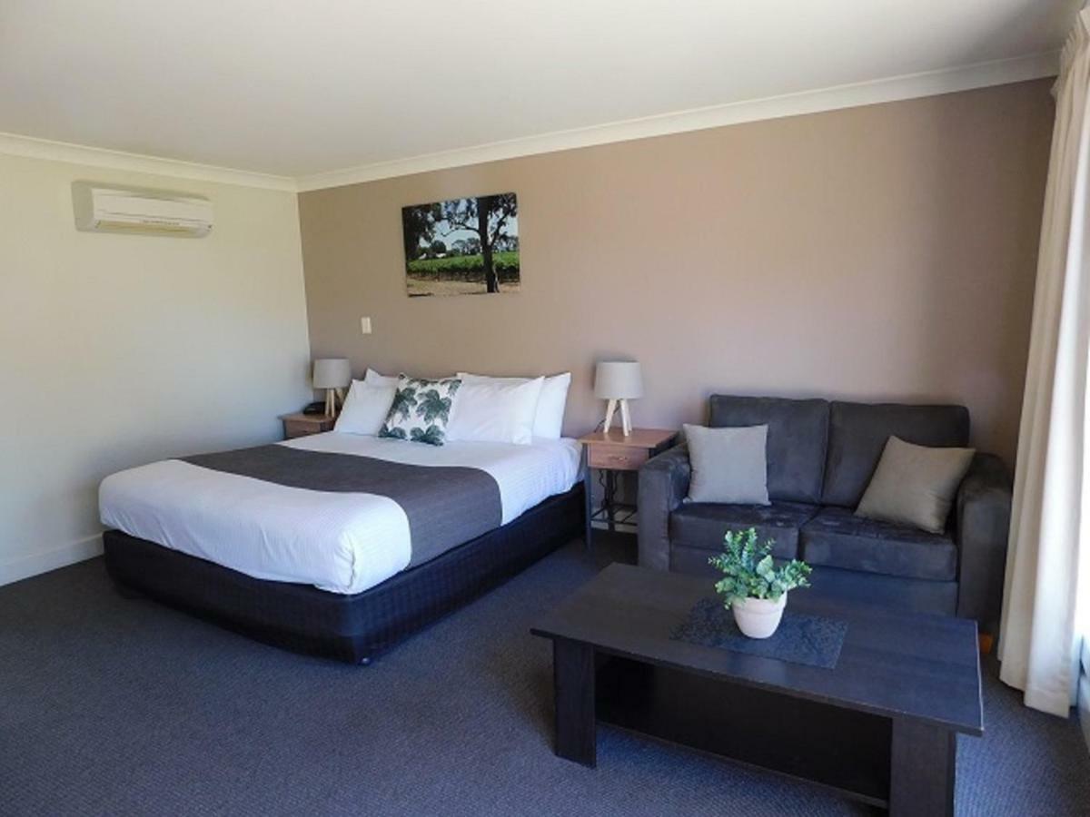 Alexander Cameron Suites Penola Ngoại thất bức ảnh